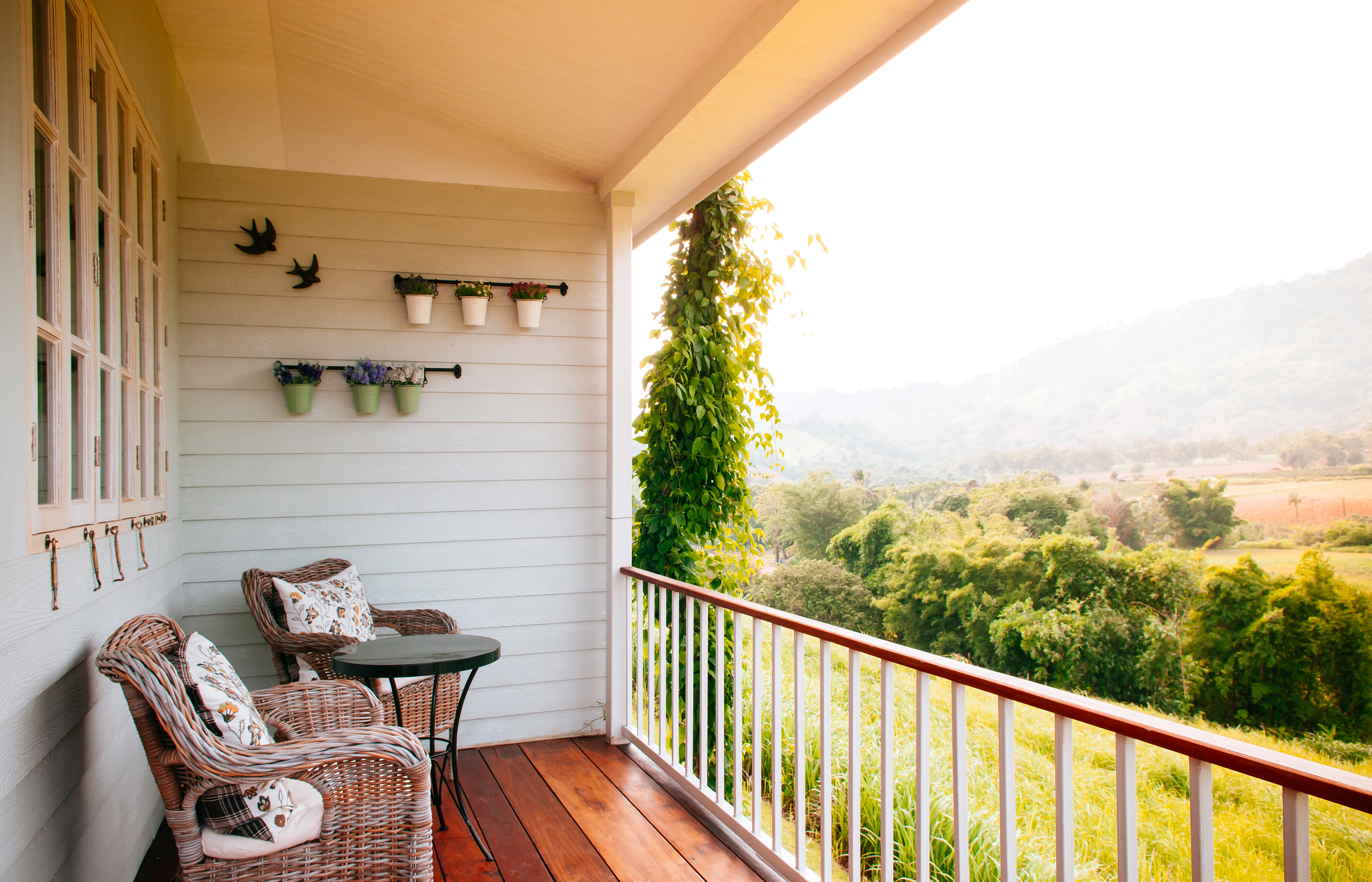 Shutterstock 1099403975