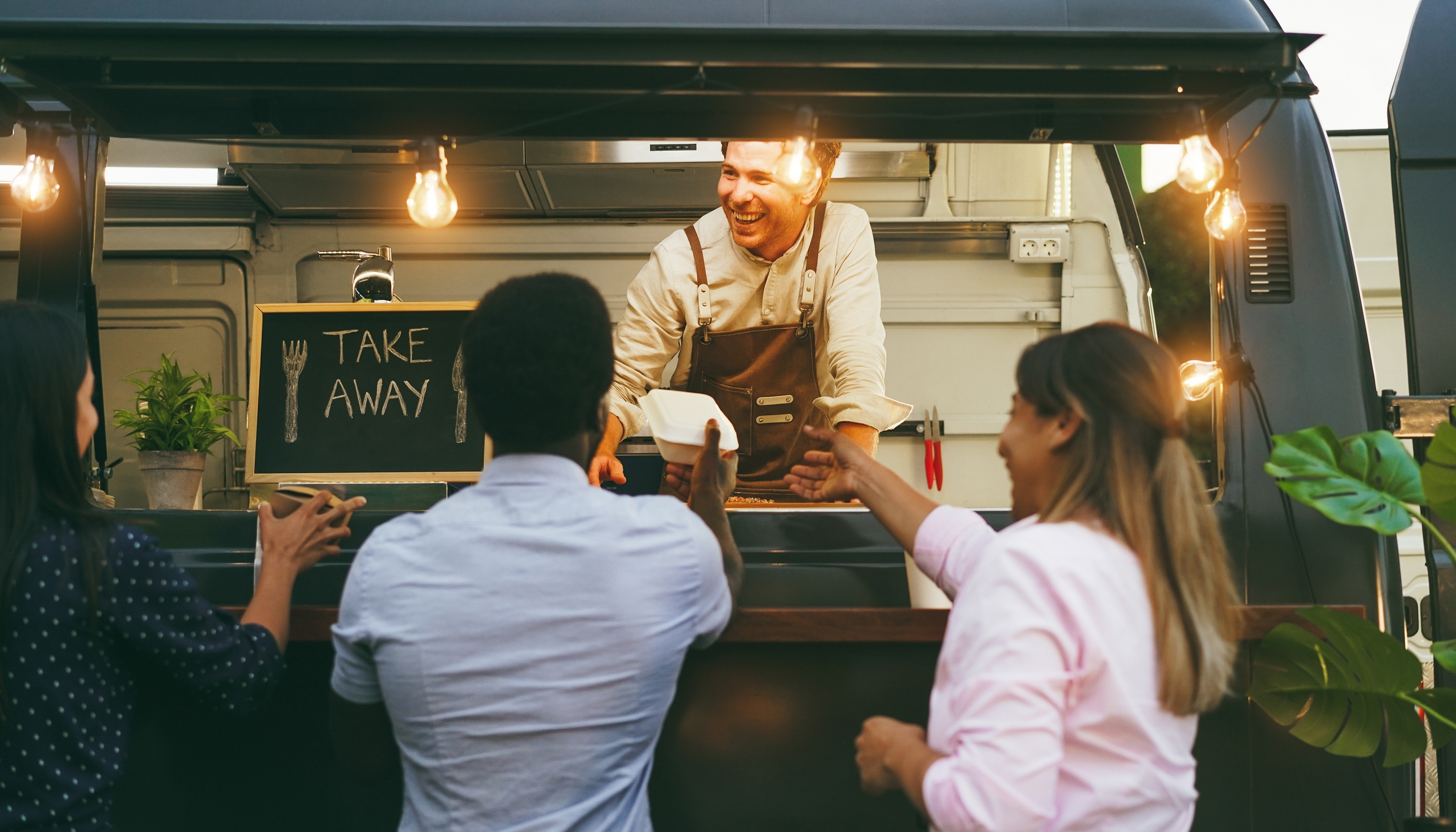 Group Ordering At Food Truck