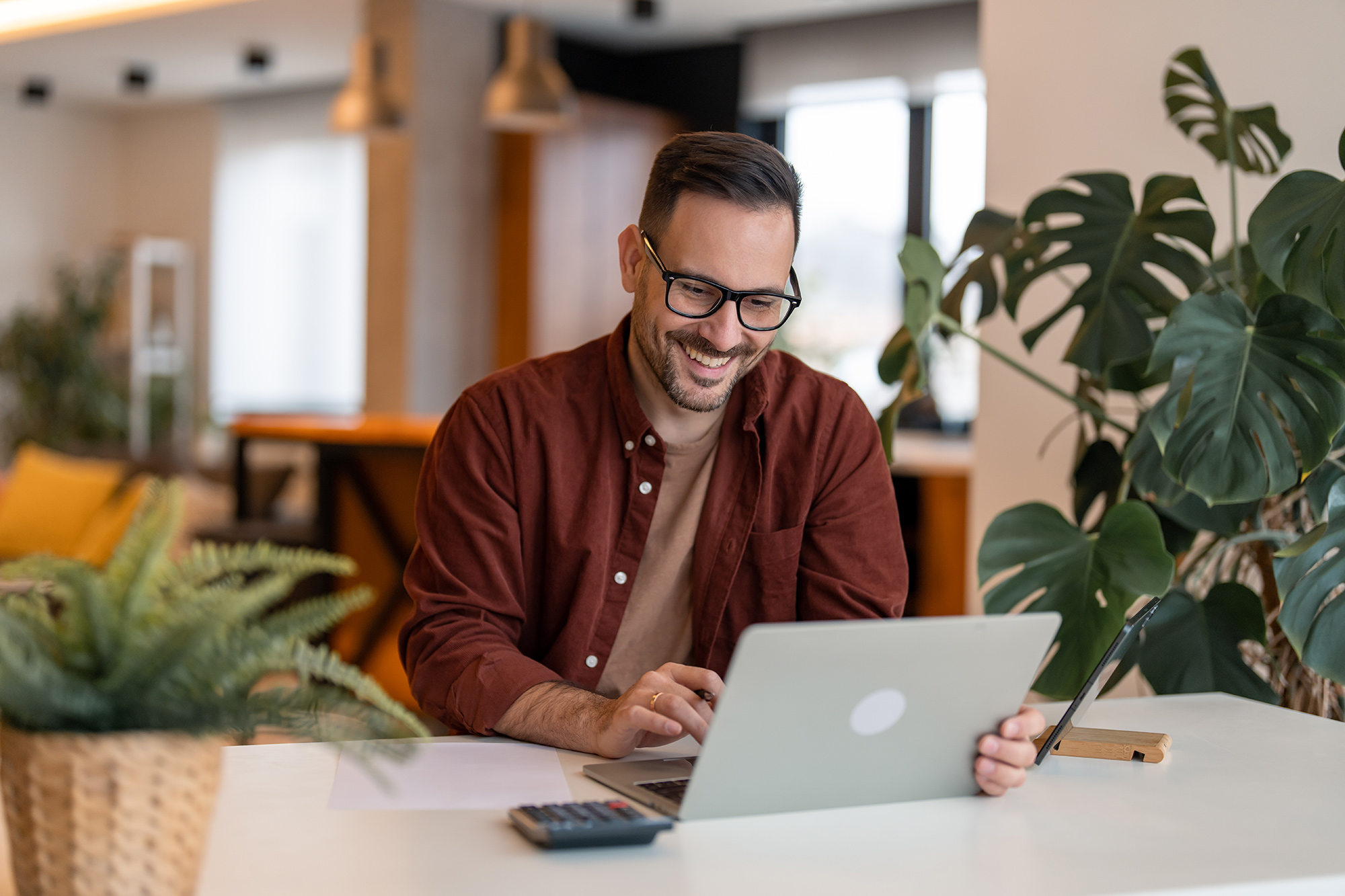 Shutterstock 2241985521