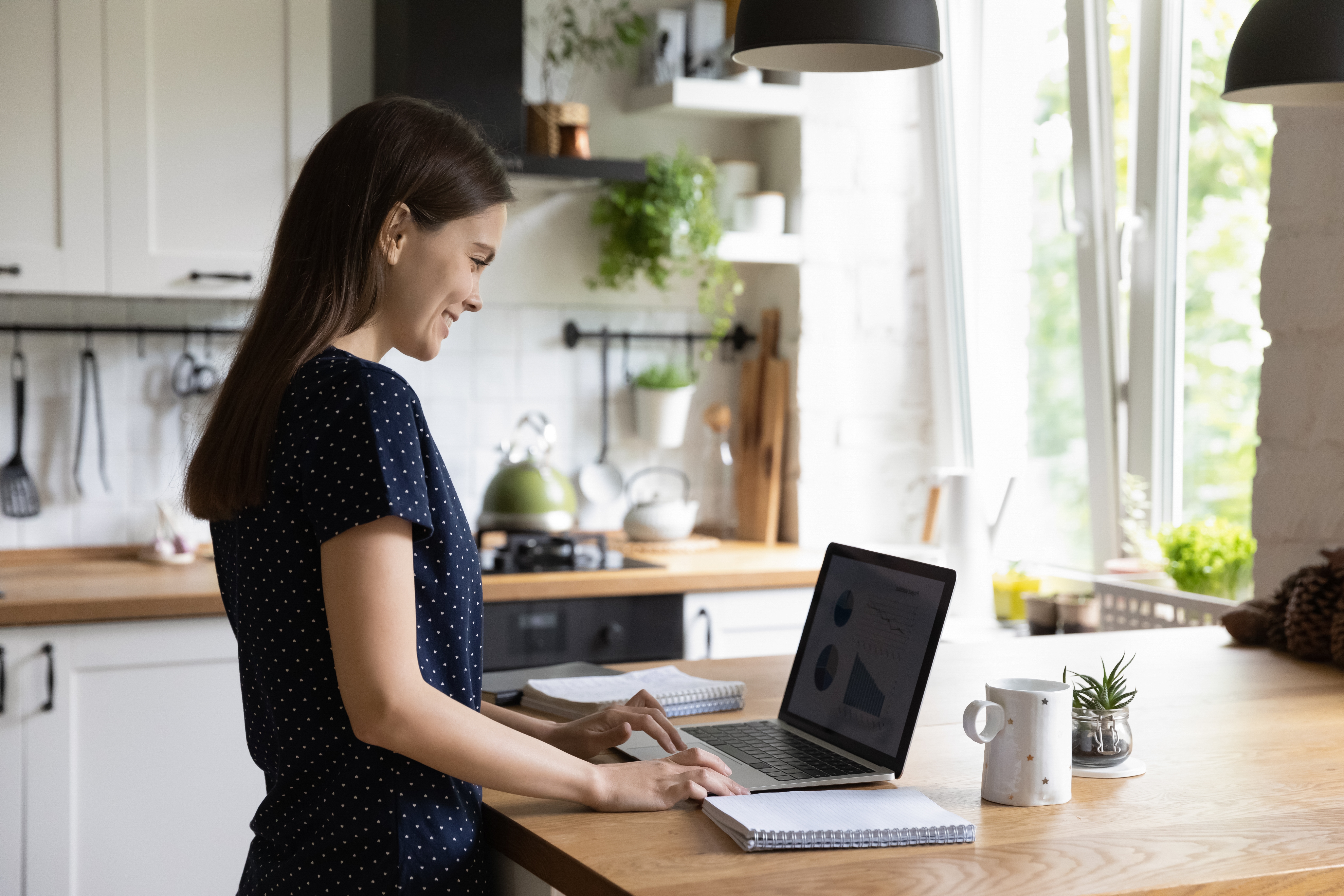 Shutterstock 2144499387